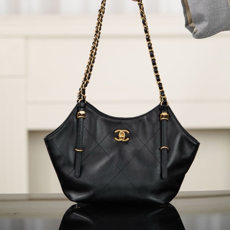 [정품최상급] 샤넬 26C 체인 숄더백 28