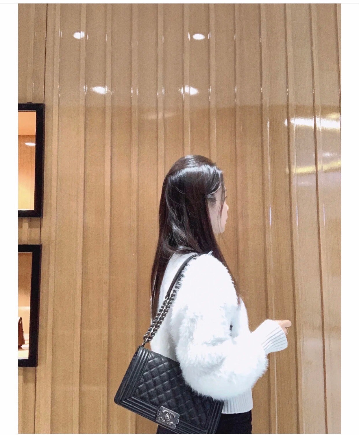 90027110_d27.jpg