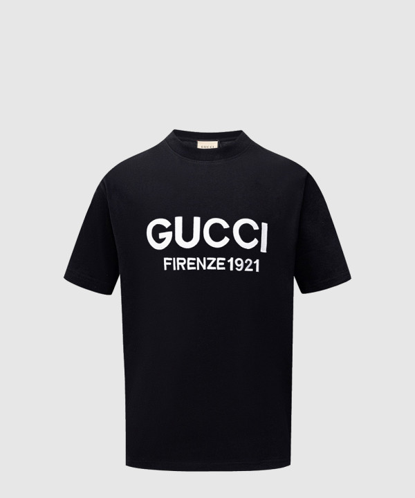 구찌 로고 프린트 반팔