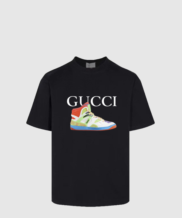 구찌 로고 프린트 반팔