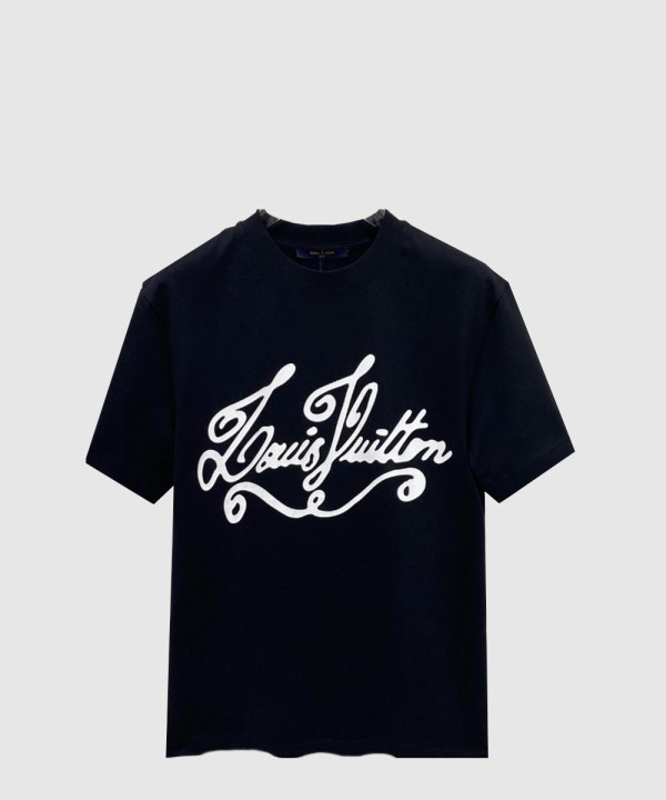 루이비통 로고 프린트 반팔