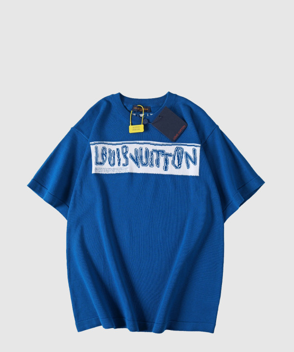 루이비통 로고 프린트 반팔