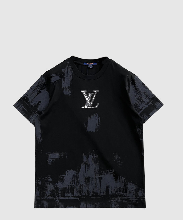 루이비통 로고 프린트 반팔