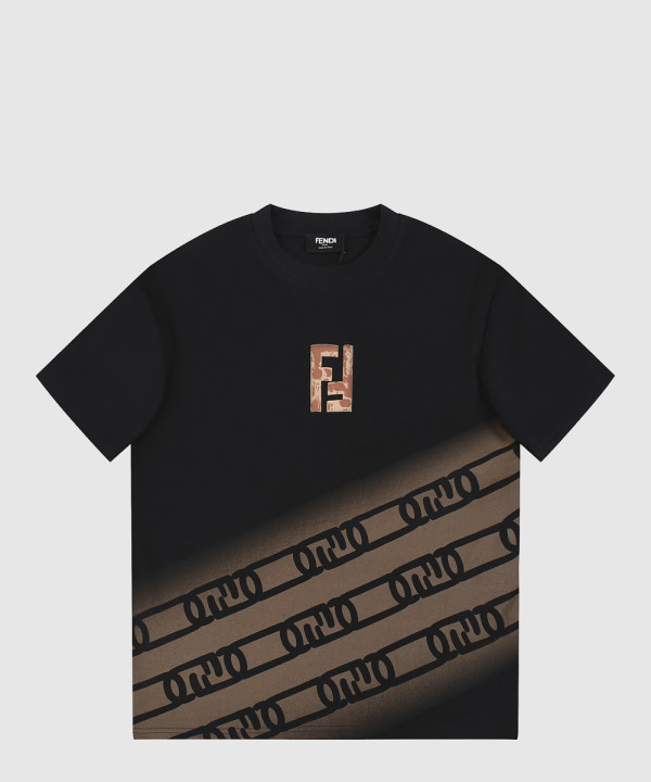 루이비통 로고 프린트 반팔