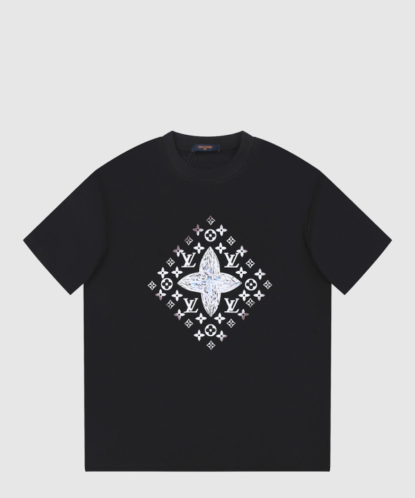 루이비통 로고 프린트 반팔