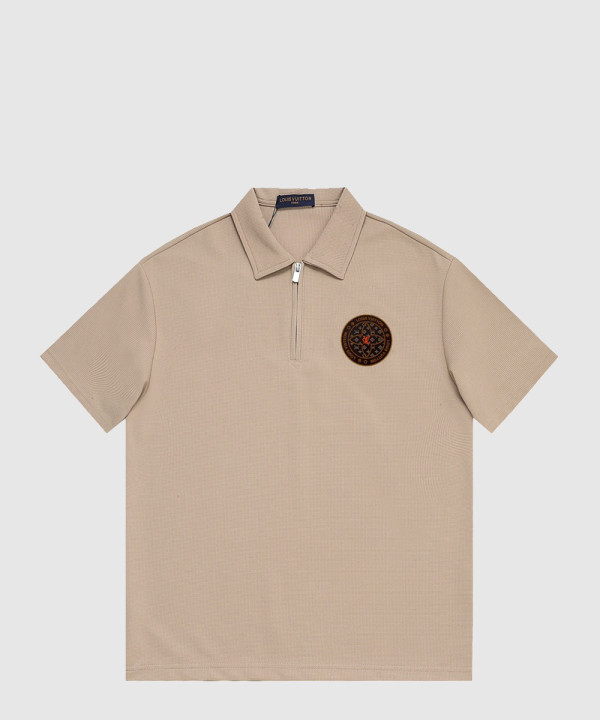 루이비통 로고 프린트 반팔