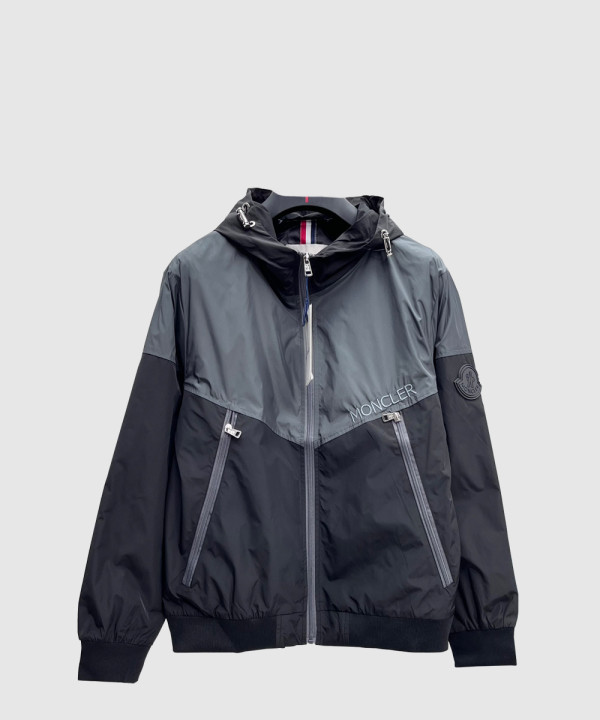 몽클레어 로고 집업 자켓