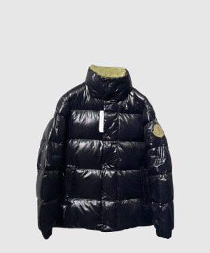 몽클레어 쇼트 다운 재킷