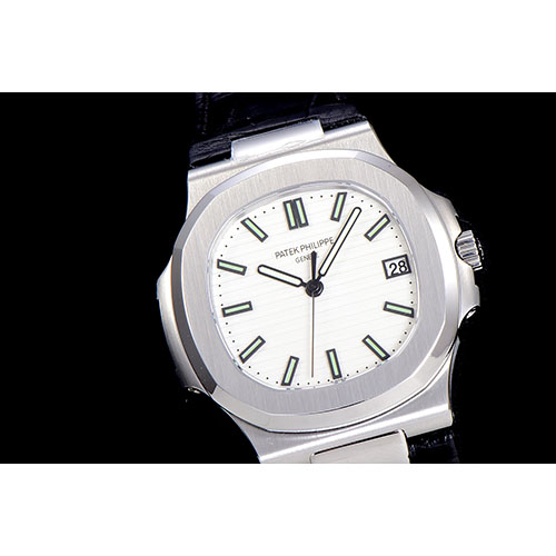 파텍필립 노틸러스-104 칼리버 57111A-011