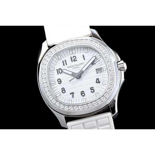 파텍필립 아쿠아넛 35mm-5 5067A