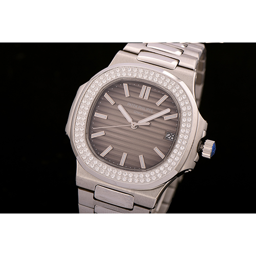 파텍필립 노틸러스-17 57131G