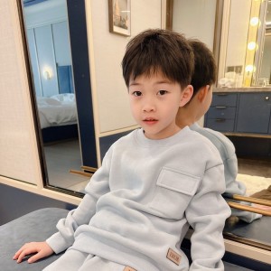 디올 키즈 포켓 맨투맨