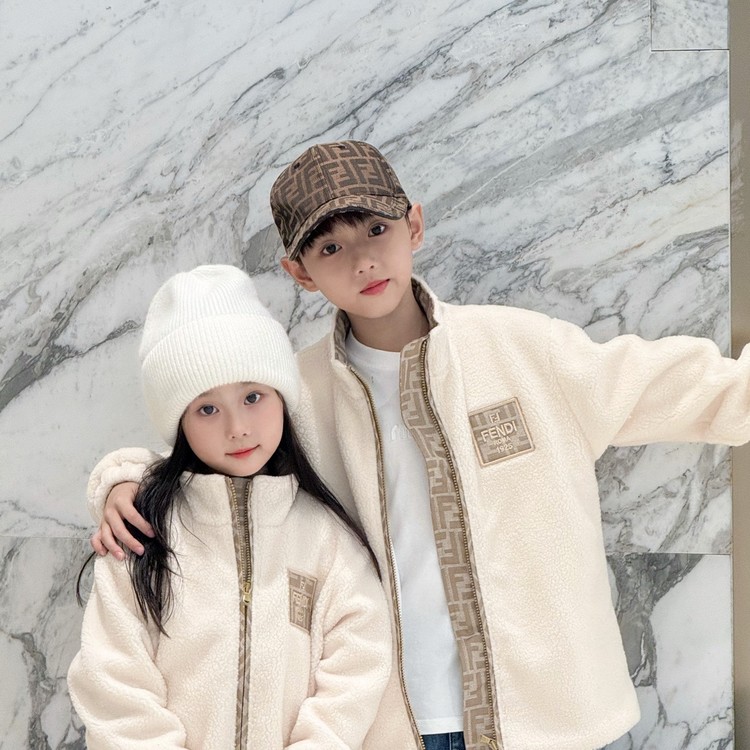 펜디 키즈 후리스 양털 집업