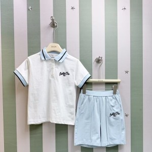 디올 키즈 카라 티셔츠 팬츠 셋업