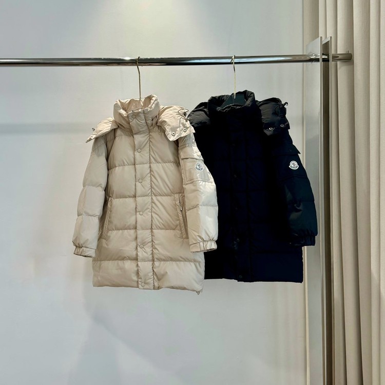 몽클레어 키즈 롱 패딩