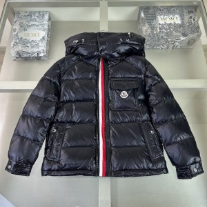 몽클레어 키즈 후드 패딩