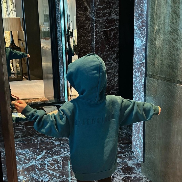 발렌시아가 키즈 후드티