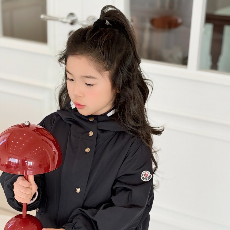 몽클레어 키즈 바람막이