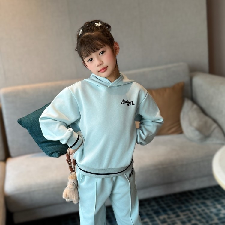 디올 키즈 후드티 밴딩 팬츠 셋업