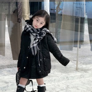 디올 키즈 까나쥬 퀼팅 경량 패딩