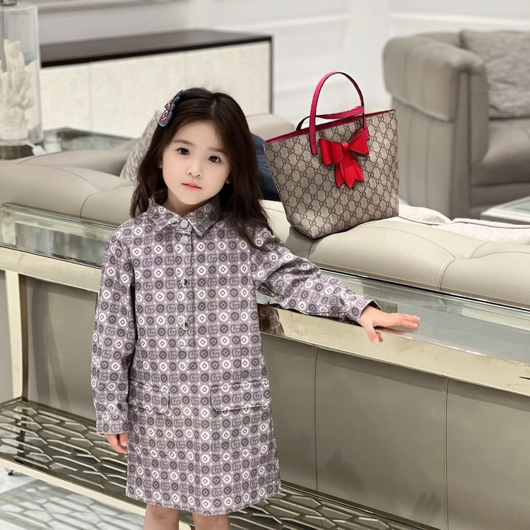 구찌 키즈 카라 롱 원피스