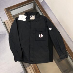 몽클레어 맨즈 카라 자켓