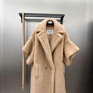 막스마라 하프 슬리브 코트