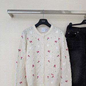 [고퀄] 디올 아무르 자수 케이블 가디건