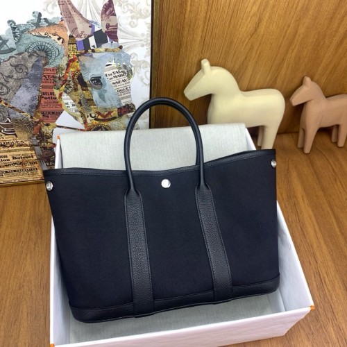 에르메스 가든파티30 블랙 캔버스