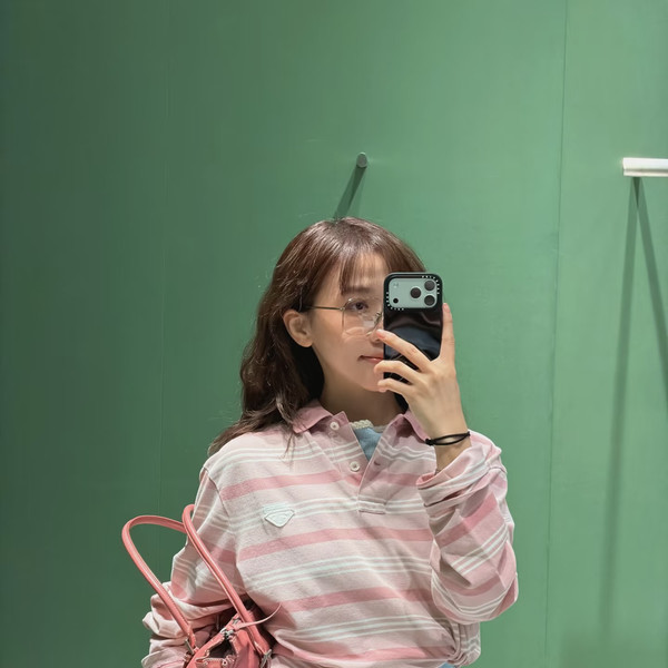 [고퀄] 프라다 스트라이프 티셔츠