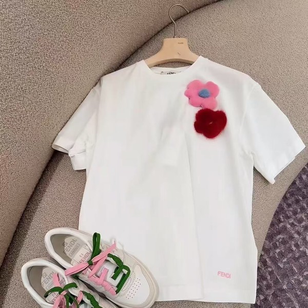 [고퀄] 펜디 티셔츠