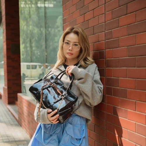 [고퀄]미우미우 2포켓 미디 스커트