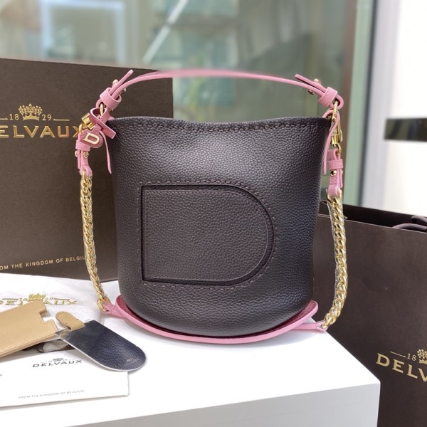 빨간집 델보 팽 미니 버킷 크로스백