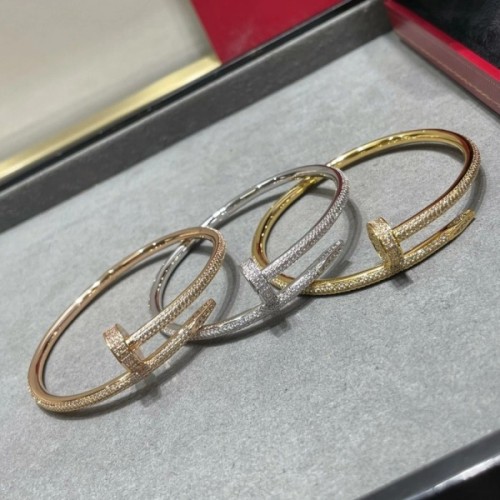 [18K GOLD 주문제작] 까르띠에 저스트 앵 끌루 못 팔찌 뱅글 파베