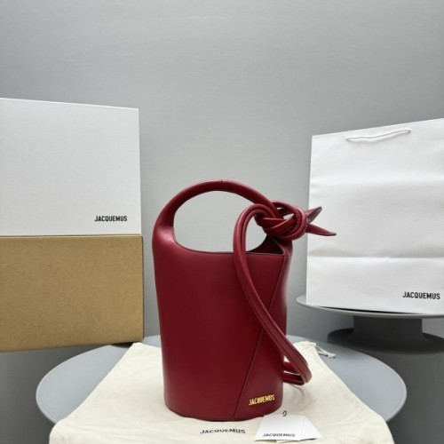  자크뮈스 르 쁘띠 투르니 가죽 버킷백 19*24.5*38cm
