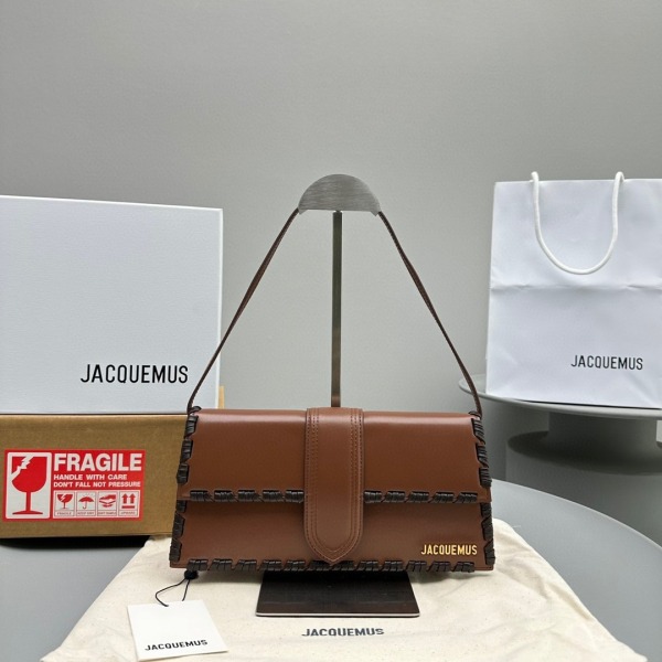 자크뮈스 르 밤비노 롱 라셋 플랩 백 브라운 28*13.5*6cm