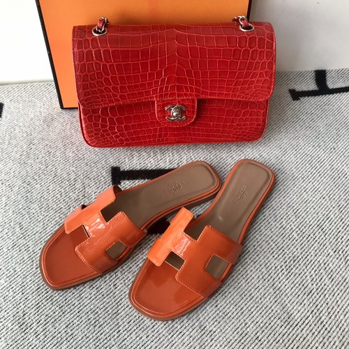 에르메스 올수공 오란 슬리퍼 샌들 페이던트 30