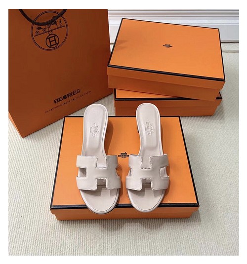 에르메스 올수공 오아시스 슬리퍼 샌들 스위프트 43