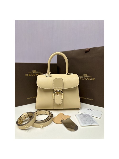 델보 브리앙 PM 박스백 아이보리